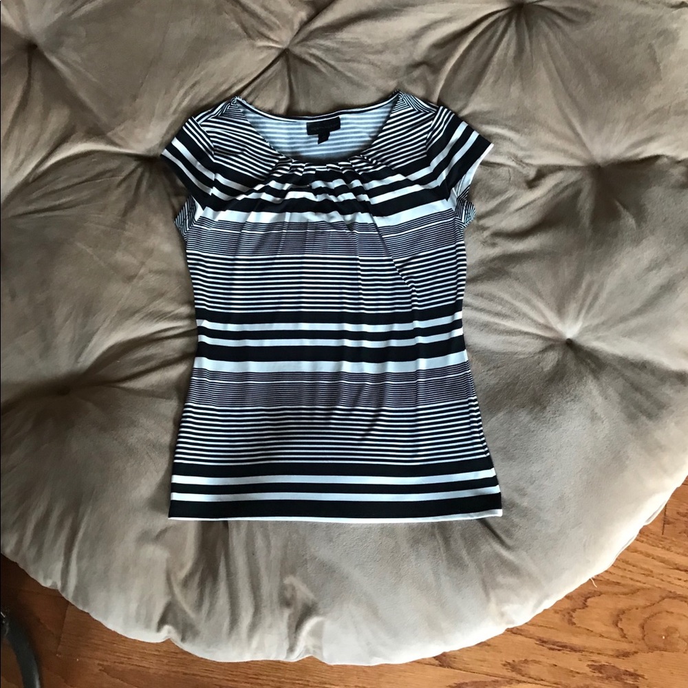 Black/White Stripe Top